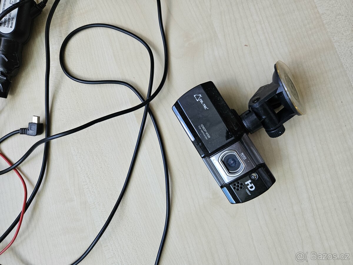 Kamera do auta dash cam plne funkcni - 3