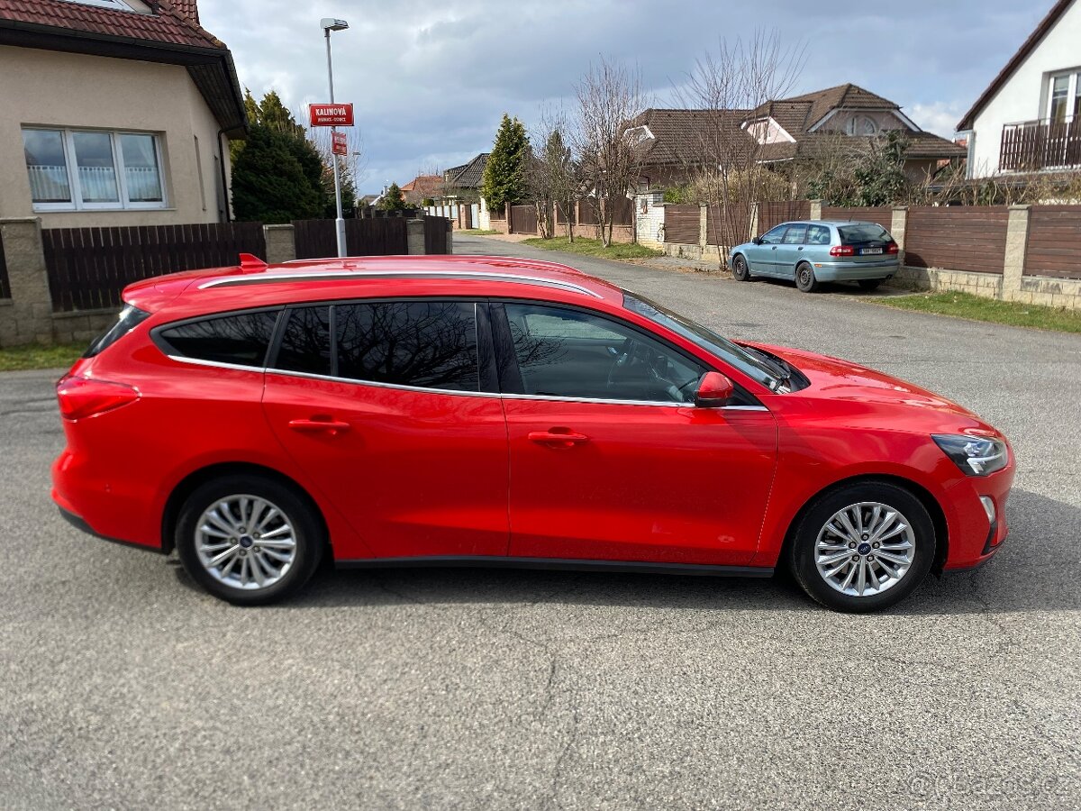 Ford Focus Turnier 1.5 EB Titanium 1. maj 11/2019 - 3