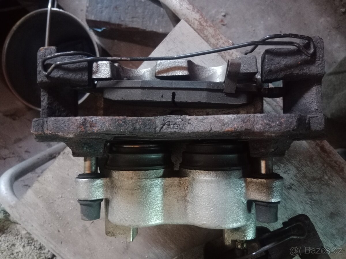 Brzdové třmeny - 3