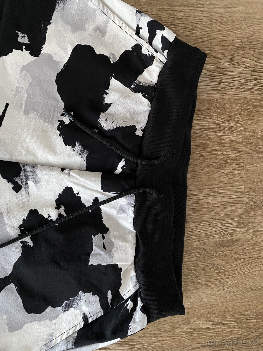 Sportovní kapsáče vel.164 - 3