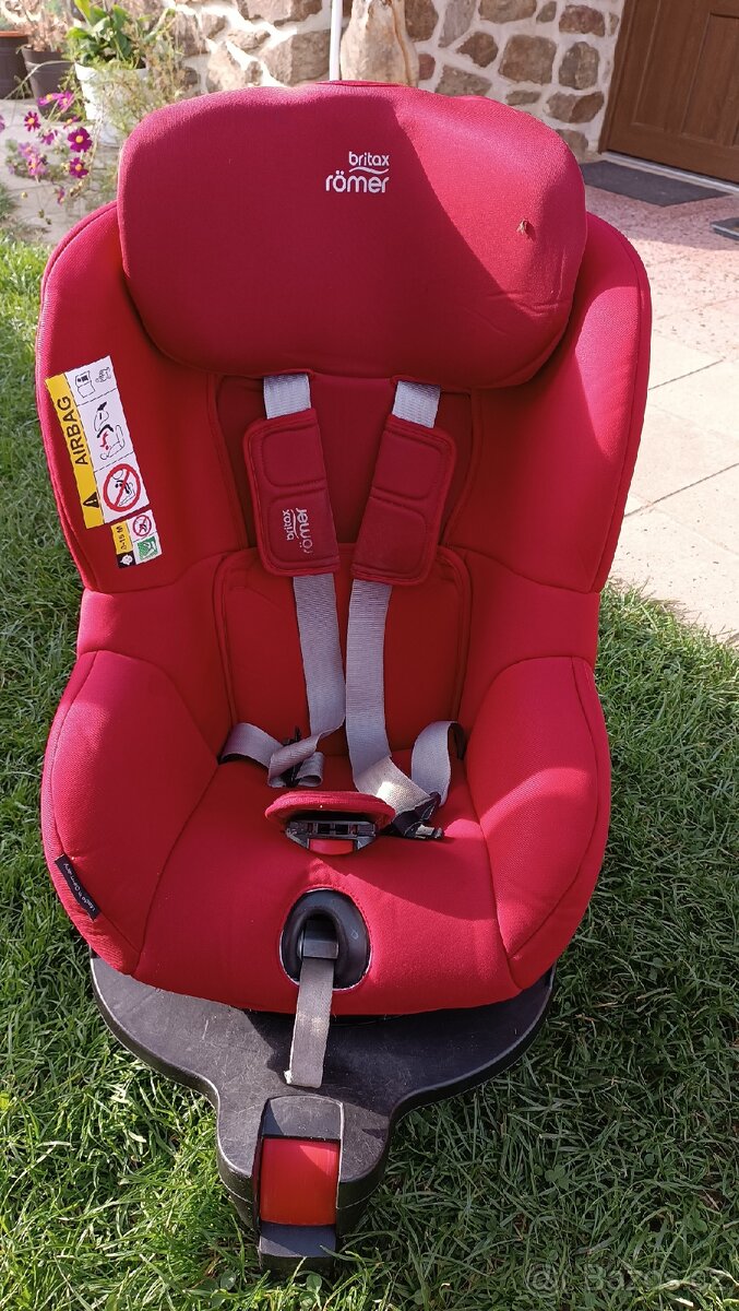 Autosedačka Britax Römer Dualfix i-size 2018 Red - 3