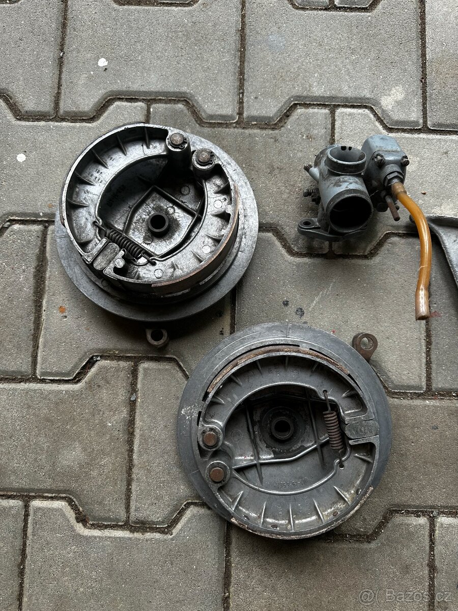 Prodám náhradní díly jawa - 3