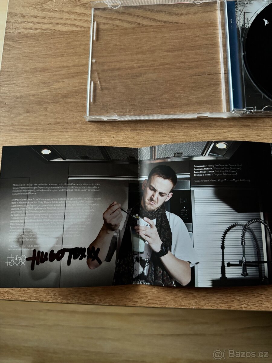 Hugo Toxxx – Legální drogy + Ilegální kecy (2×CD) - 3