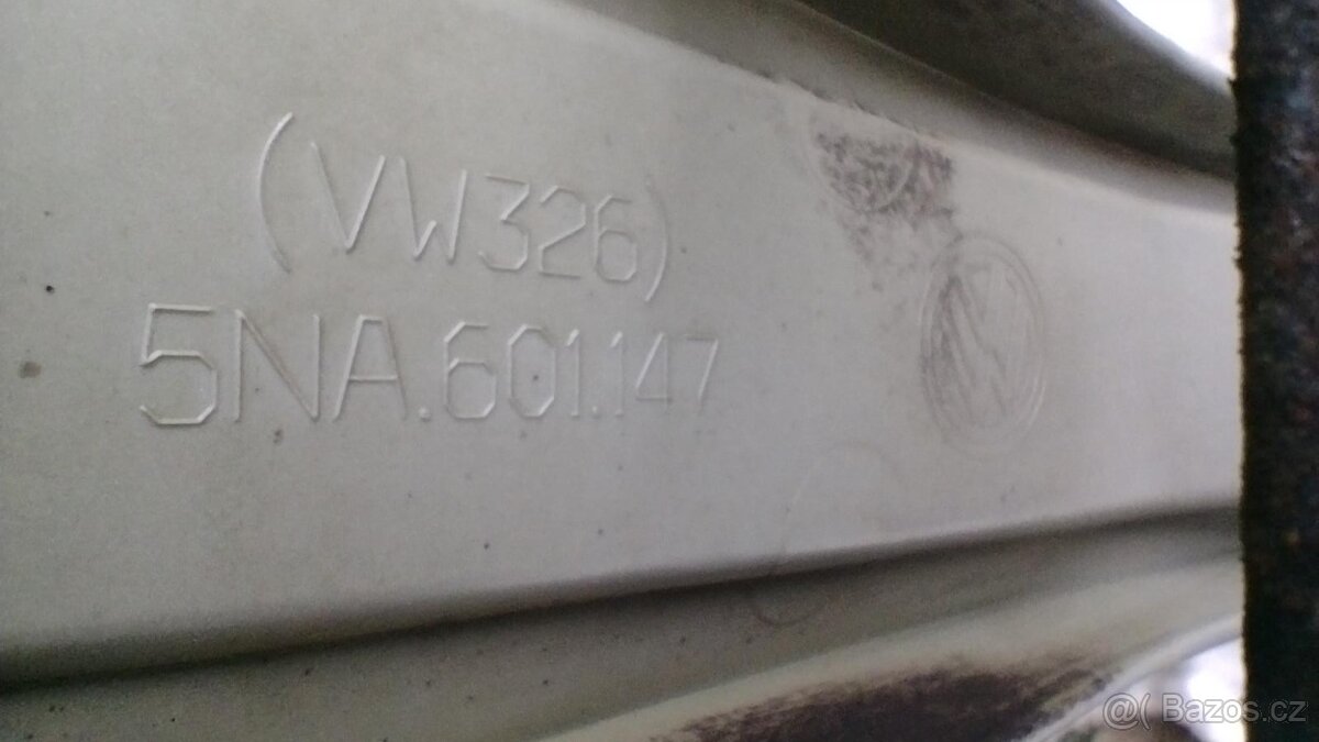 Originál poklice VW 17" - 3