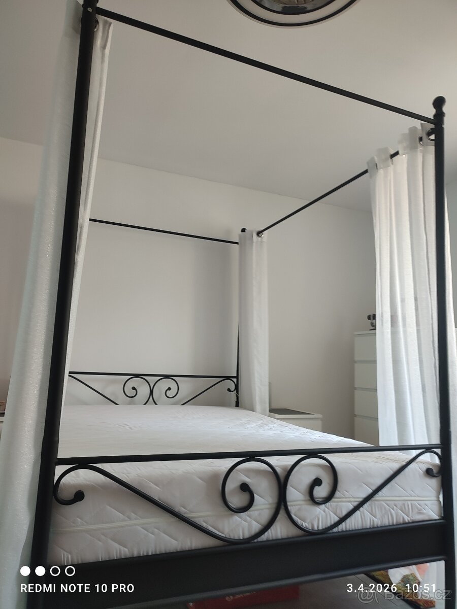 Kovová postel s nebesy - 3