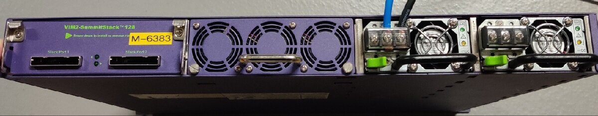 Switch Extreme Network Summit 480-48T - 3