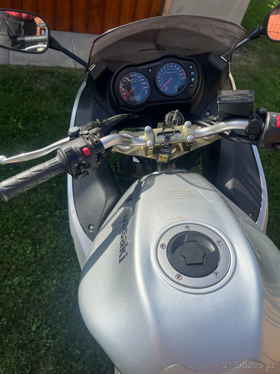 Kawasaki 650 ER-6F - 3