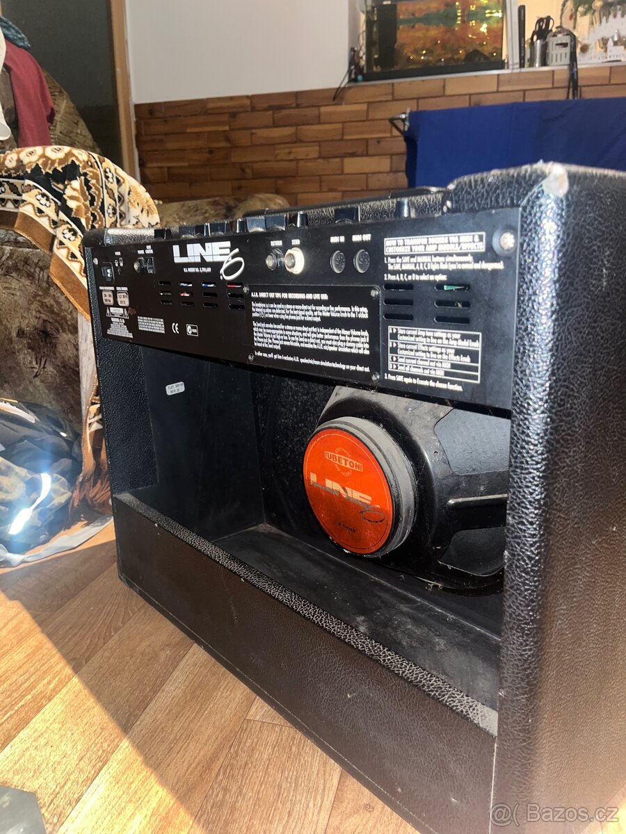 Prodám zachovalý plně funkční zesilovač Flextone 2 line 6 - 3