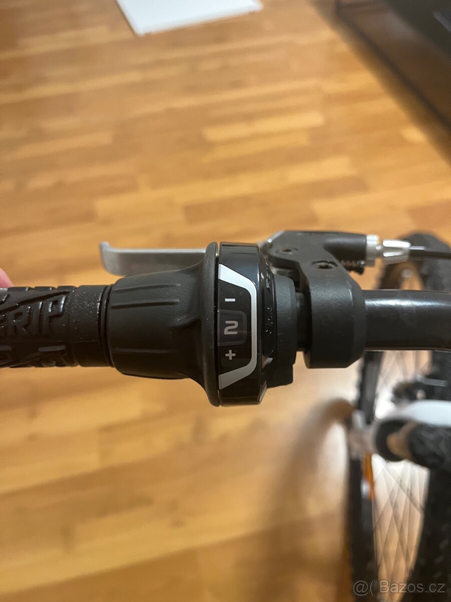 Dětské kolo Kellys vel.24 odpružená vidlice. - 3