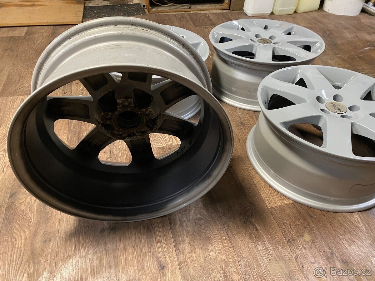 Alu kola Autec 5x100 R17” - 3