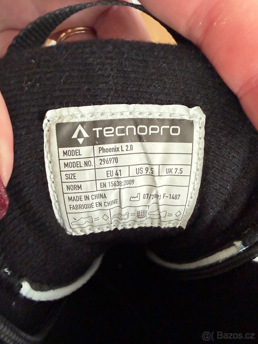 Hokejové brusle - 3