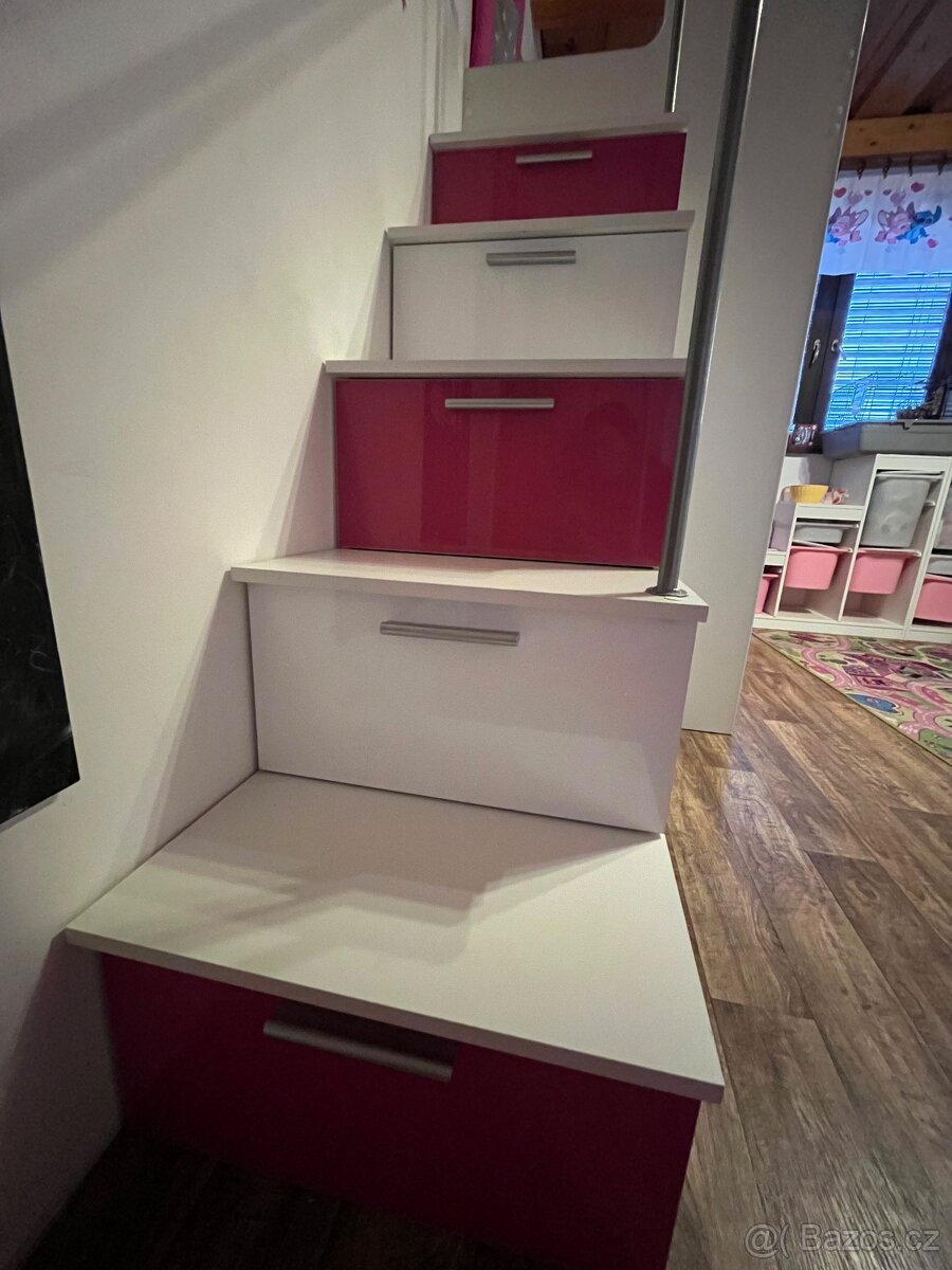 Patrová postel s psacím dtolem - 3