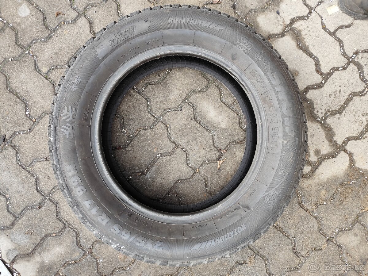 Pneu 215/65R17 99H zimní - 3