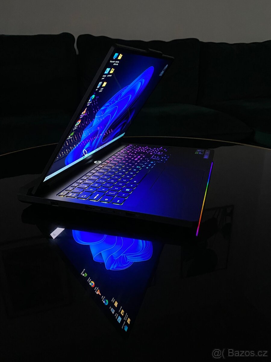 LENOVO Legion PRO 7|Ultra 9 275HX|32GB|SSD 1TB|RTX5080 16G - 3