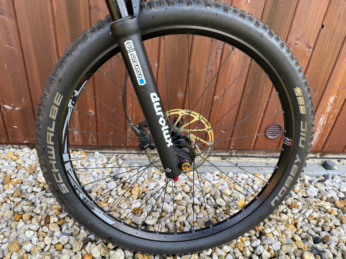 Ghost Path Riot 10, najeto 500 km, vel. L - 3