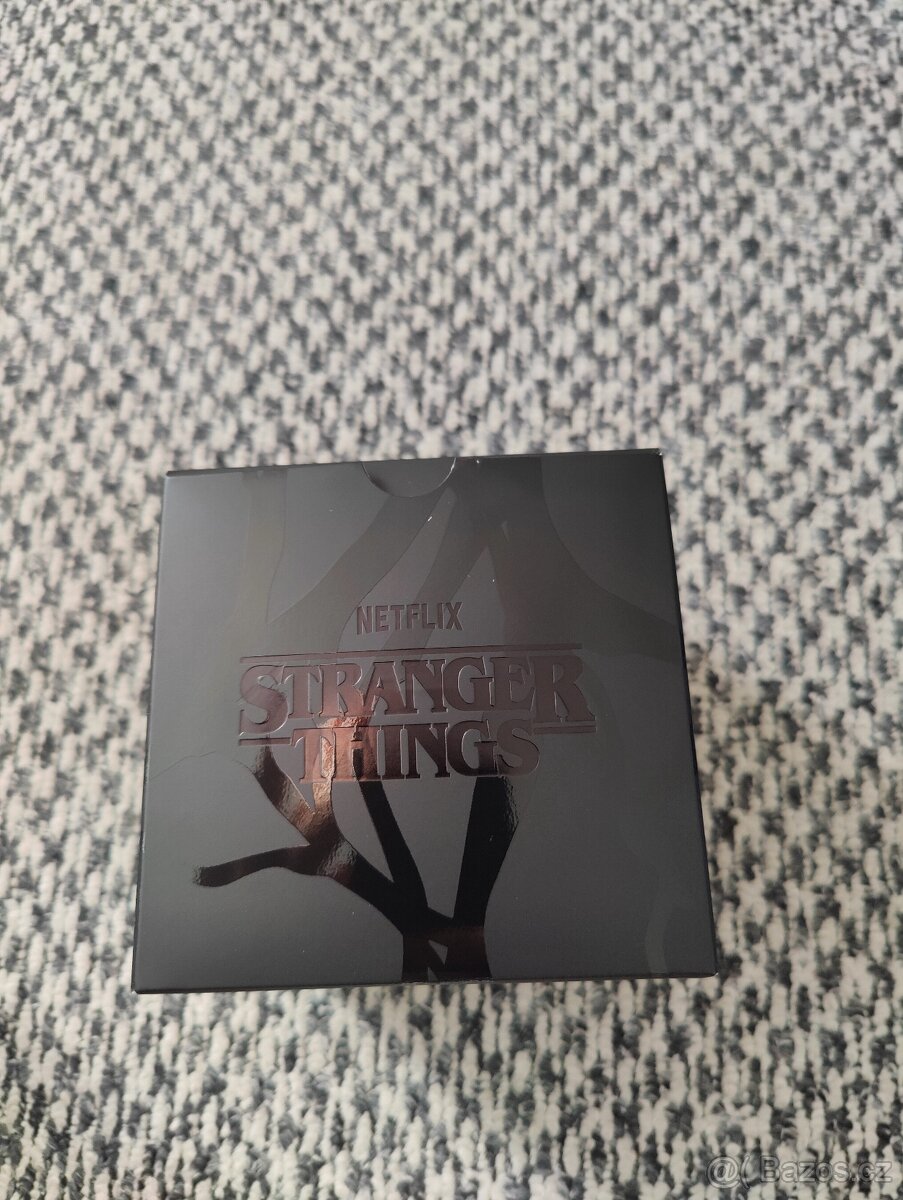 Casio G-Shock Stranger Things Collaboration DW-5600STT-1ER - 3