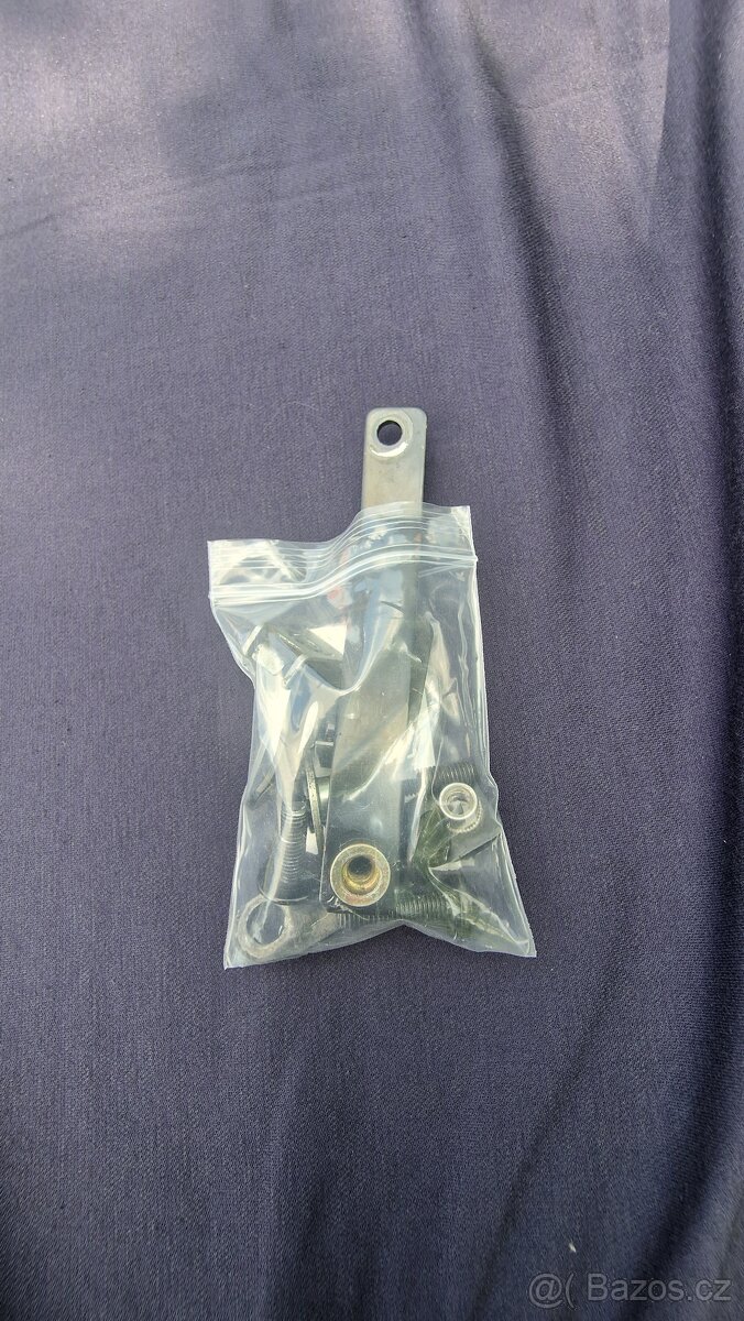 Klín pod motor pro Yamahu MT-07 - 3