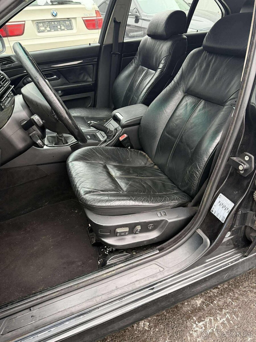 Náhradní díly BMW e39 cosmosschwarz - 3