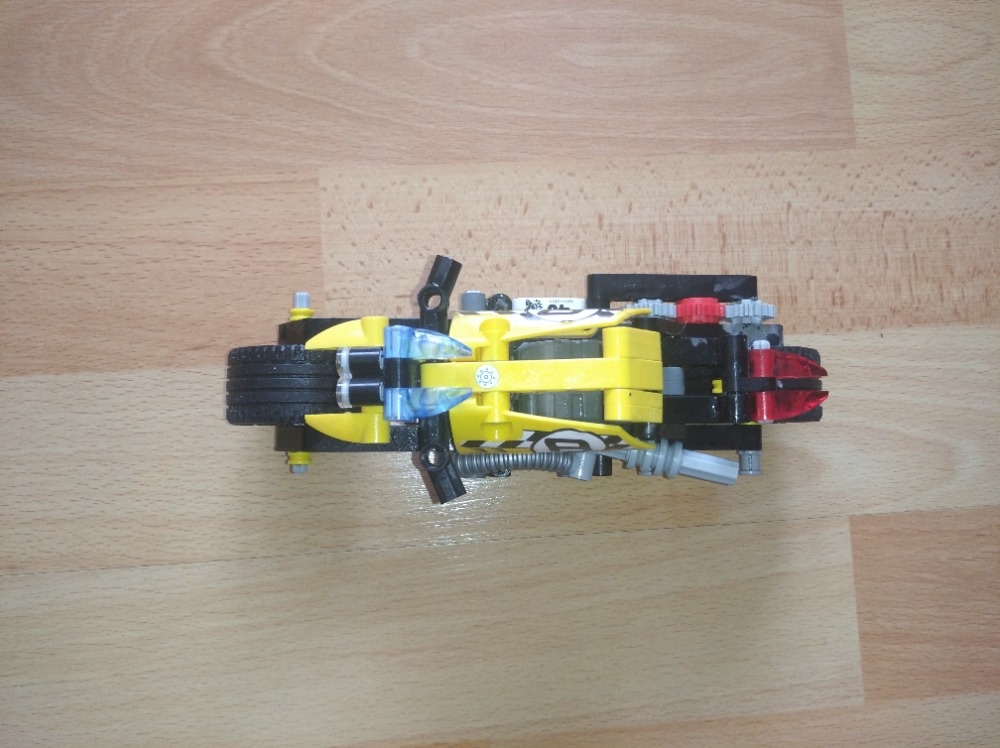 Lego Technic set-42058 - 3