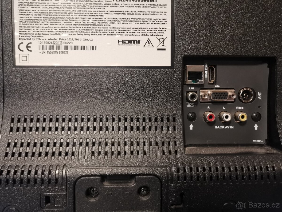 Televize LED Hyundai a zesilovač - 3