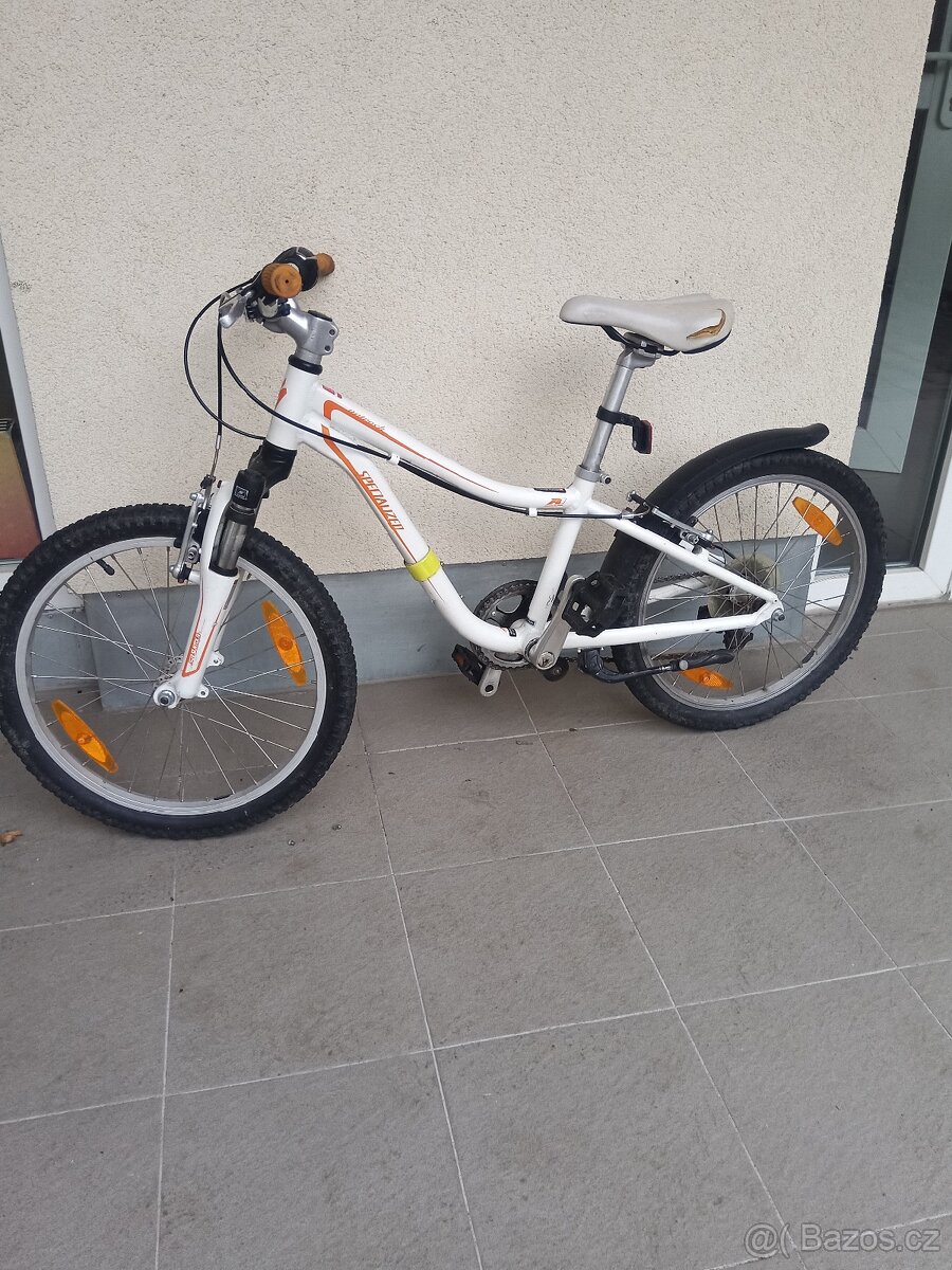 Dětské kolo 20" specialized hotrock bílé - 3