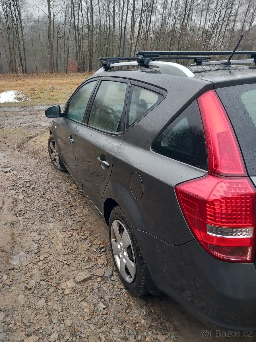 Kia Ceed sw 1.6 crdi - 3