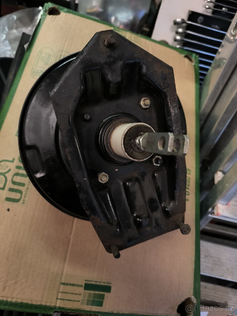 Posilovač brzd Felicia - 3