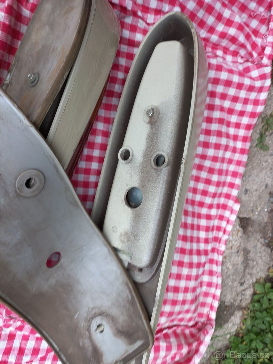 Zadní světla Trabant - 3