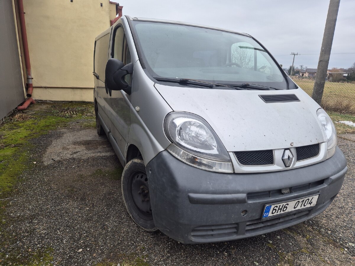 Prodám náhradní díly Renault Trafic 2.5 dci r.v.2006. - 3