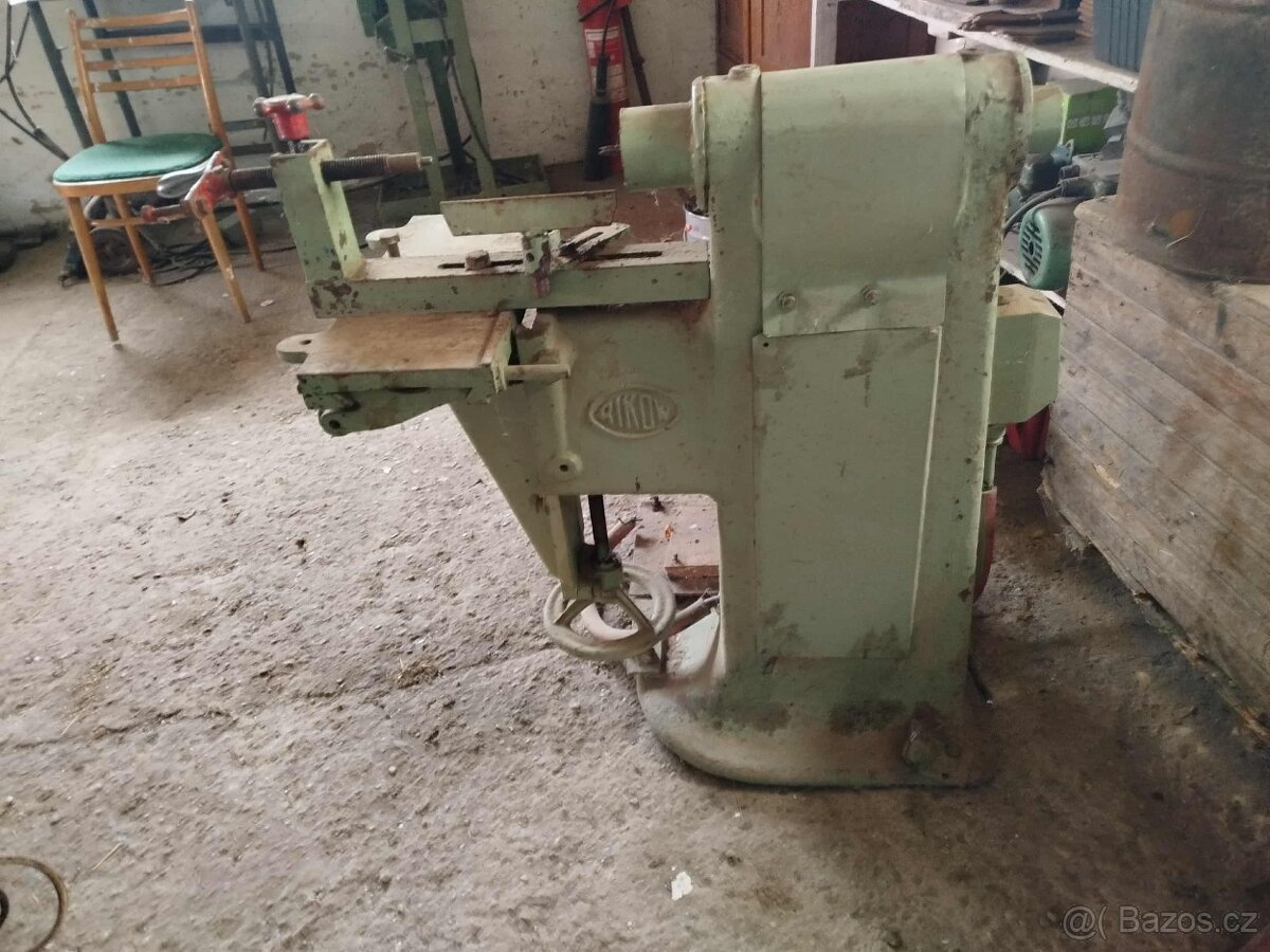 Dřevoobráběcí - 3