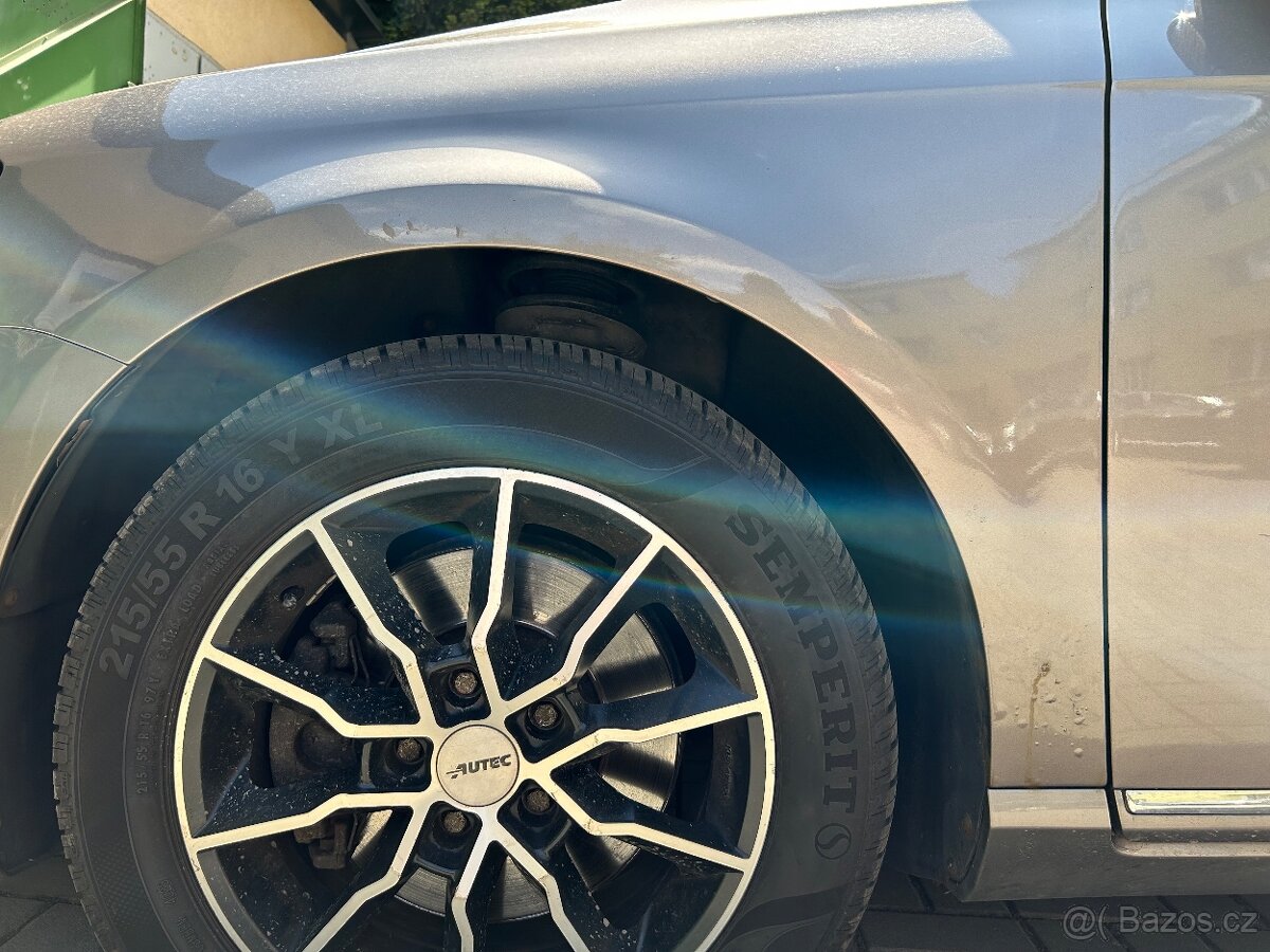 VW Passat B7 2.0 TDI (Původ Čr, garážováno, bez Adb) CEBIA - 3