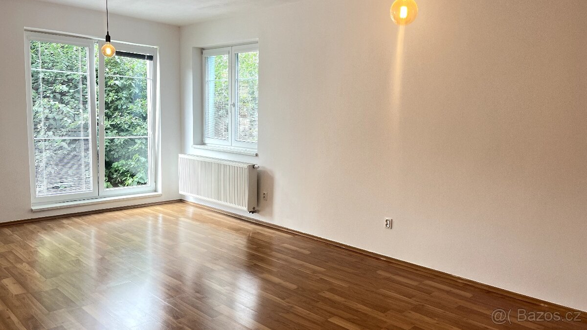 Pronájem bytu 3+1, 93m2, Modřecká, Polička okr. Svitavy. - 3