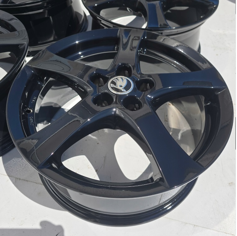 ALU DISKY ŠKODA SUPERB OCTAVIA II III IV YETI KAROQ 17" - 3