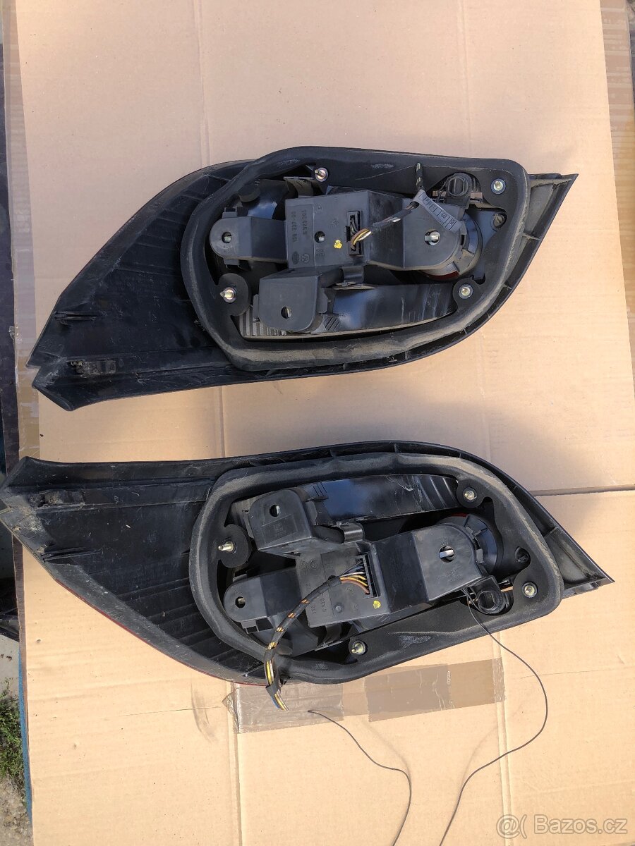 ZADNÍ SVĚTLA BMW e60 LEDVINY - 3