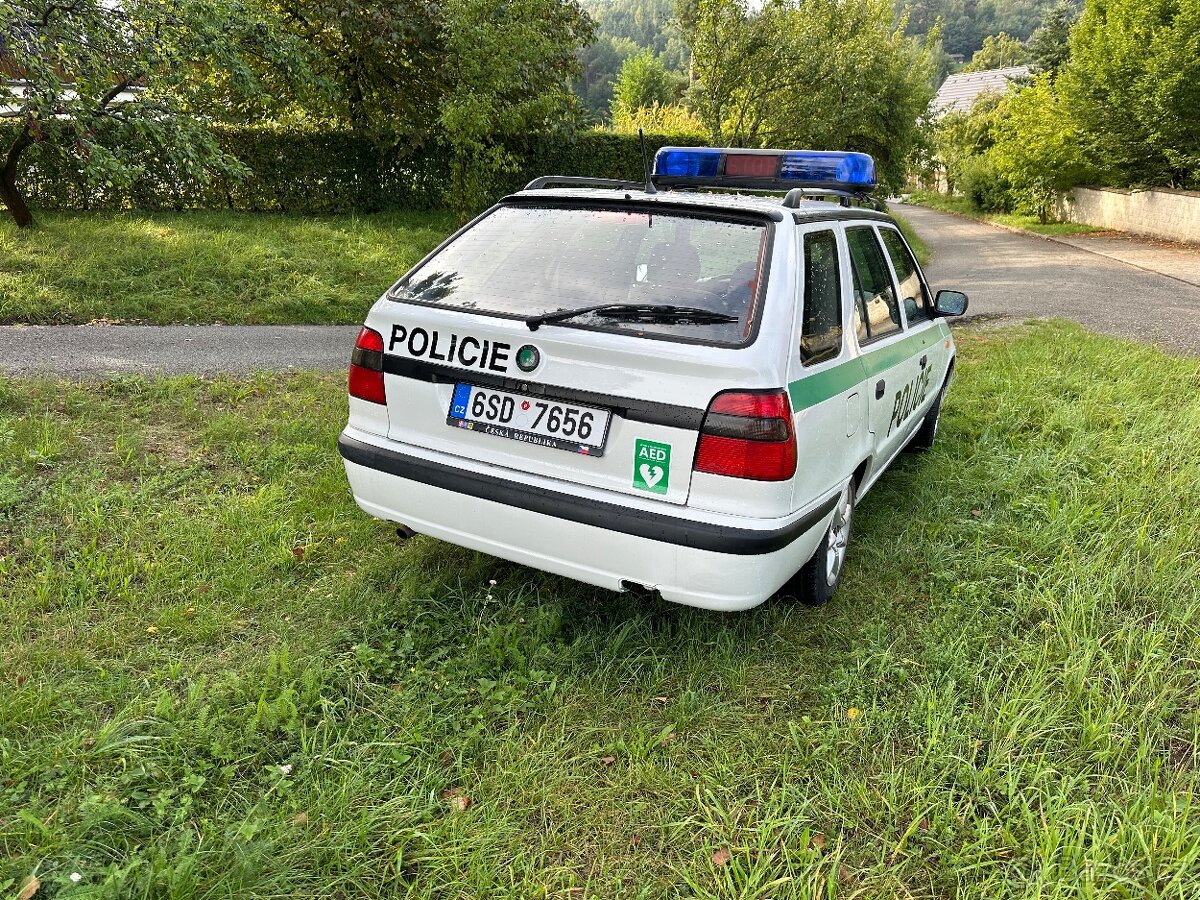 Škoda felicia originál policejní - 3