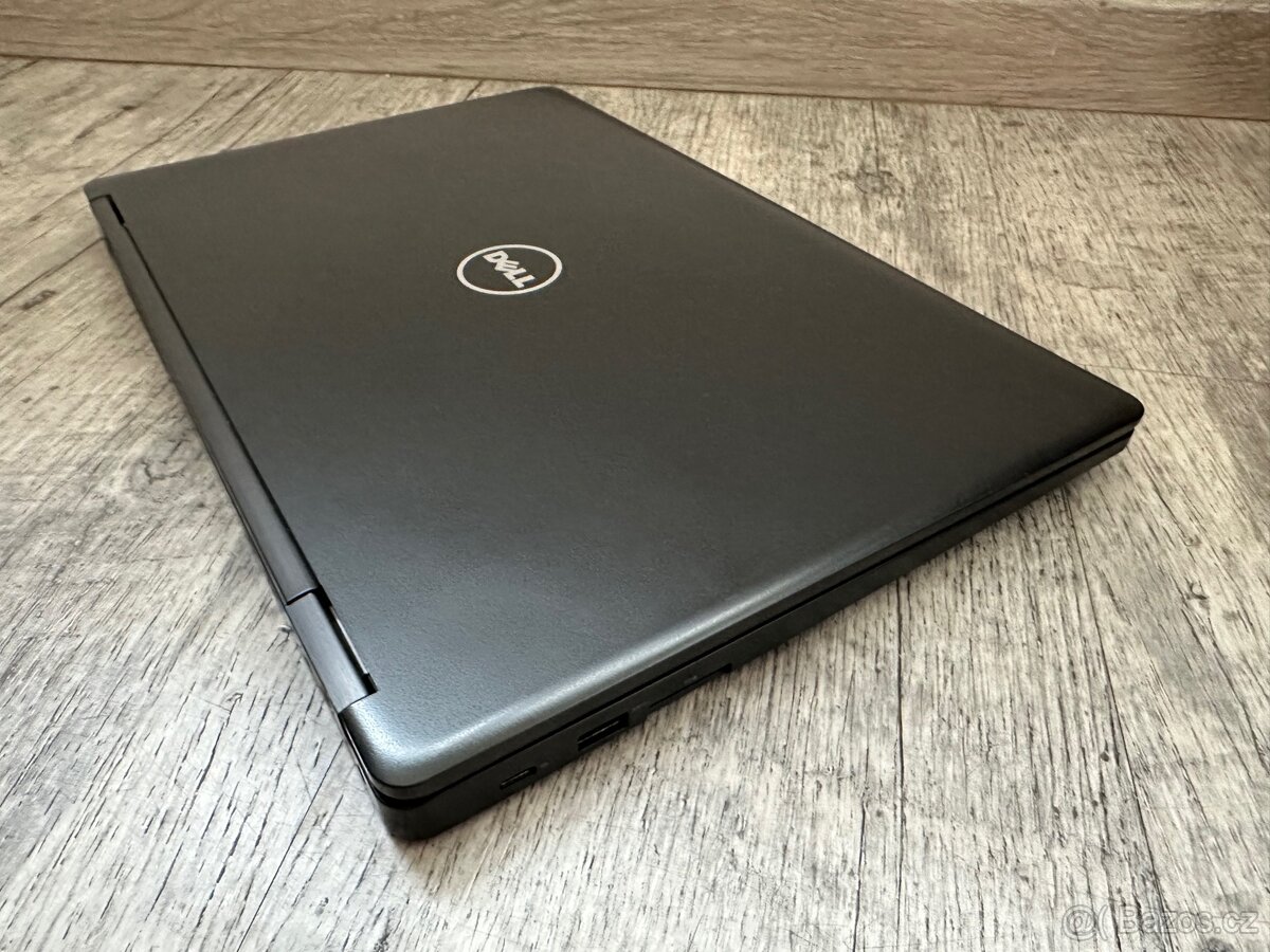 Notebook Dell - i7/SSD/2xGPU/Bat - Excellent - 3