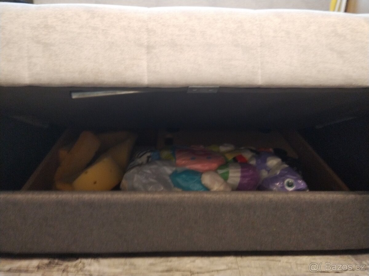 Mini gauč rozkládací a úložný - 3