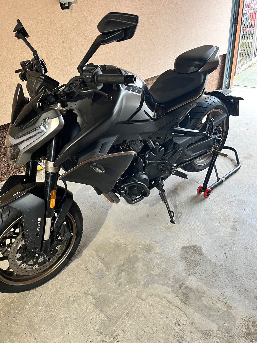 CF Moto NK800 sport - 3