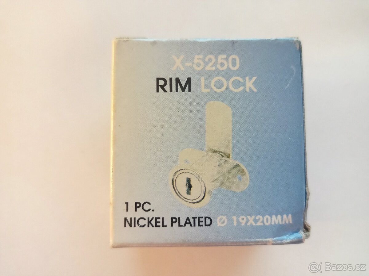 nábytkový zámek - 3