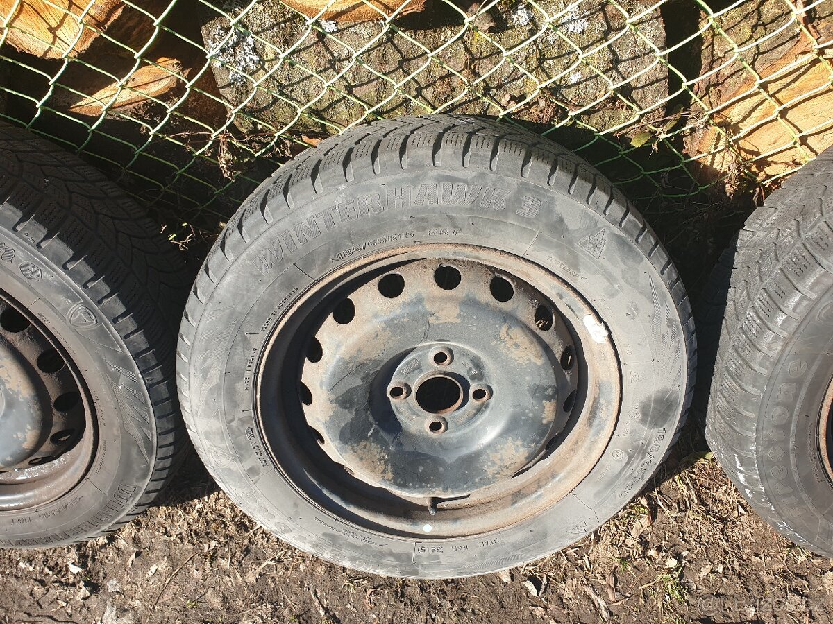 Hyundai i20 zimní R15 - 3