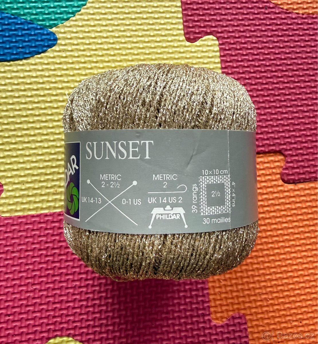 Pletací příze zlatá - 3