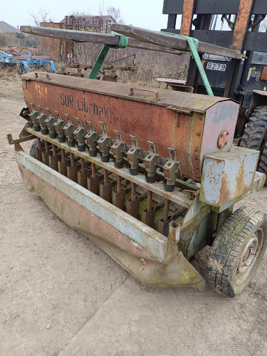 Secí stroj na přísev travin SE2-024 - 3