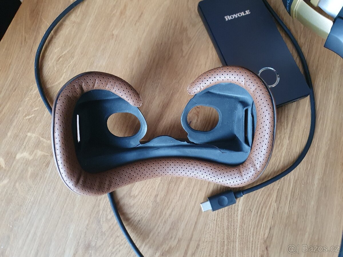 Headset Royole Moon 3D Mobile Theater - 3