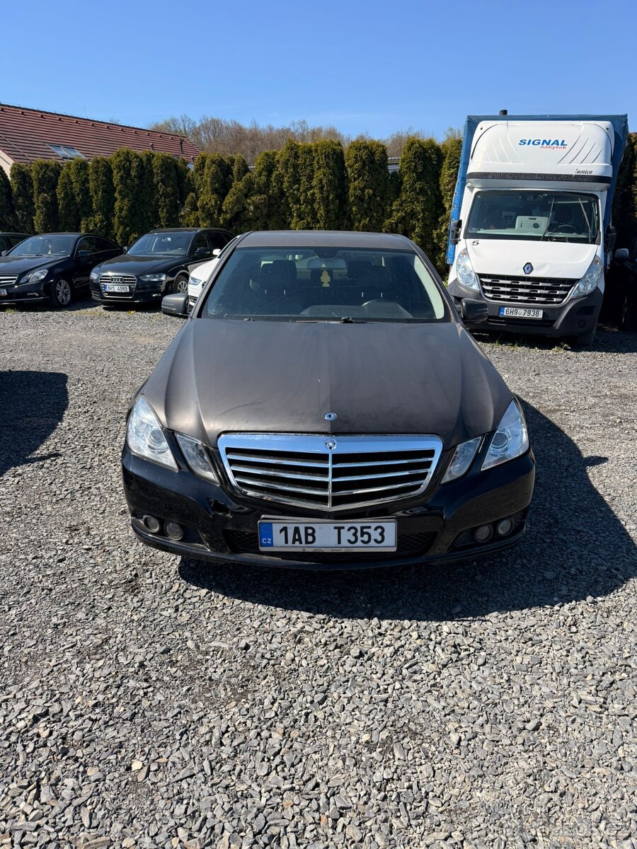 Mercedes-Benz třídy E (W212) - 3
