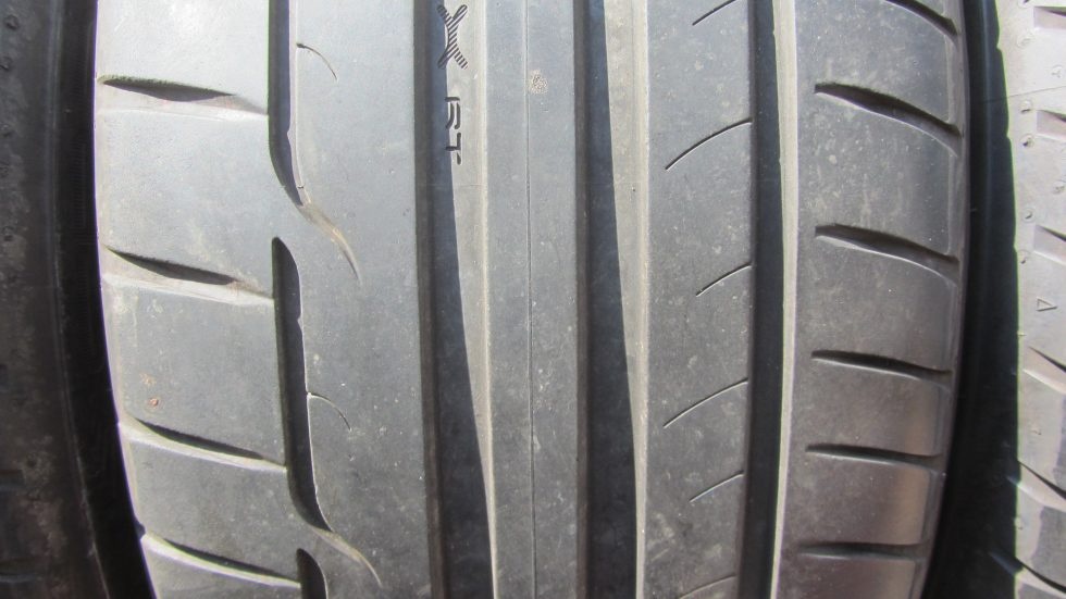Letní pneu 225/40/18 Dunlop - 3