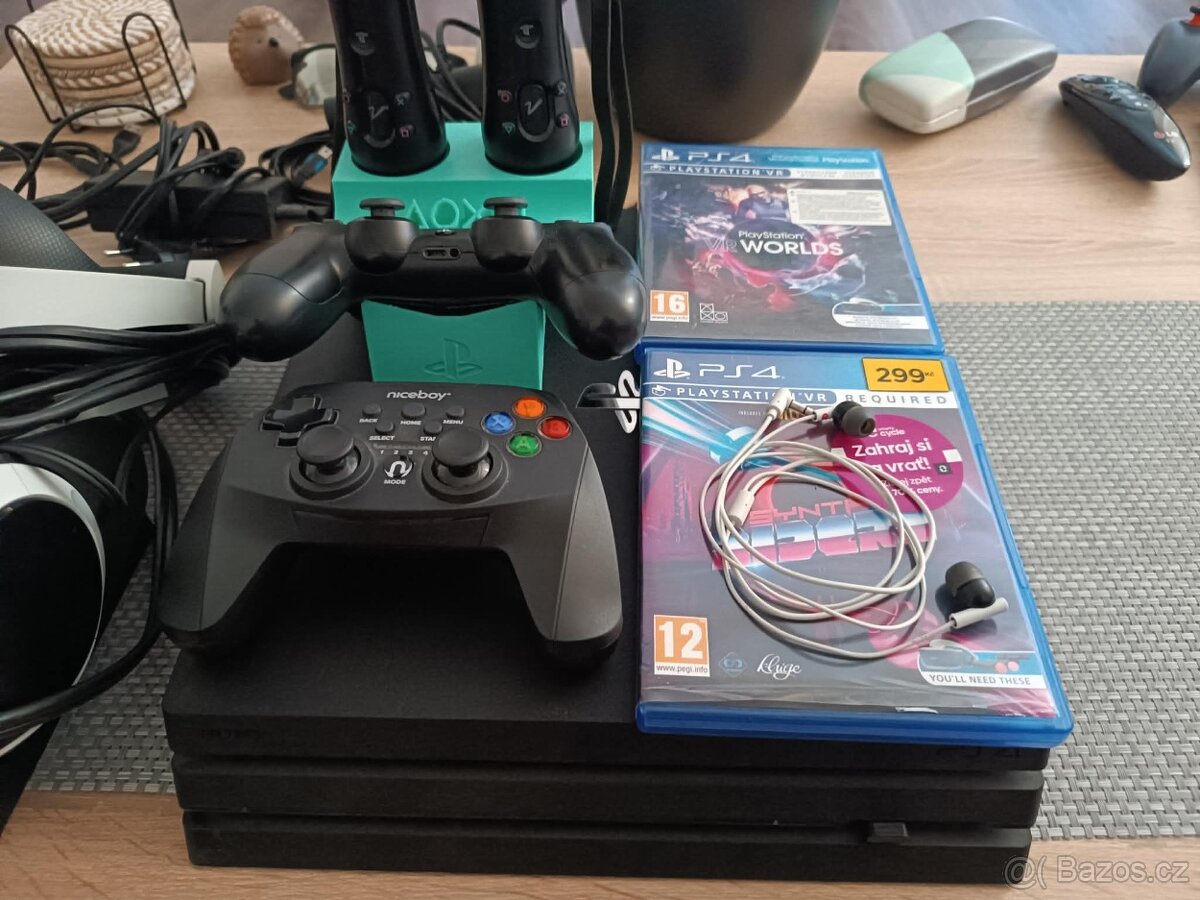 PS4 PRO 1TB + PSVR + 2x MOVE - 3