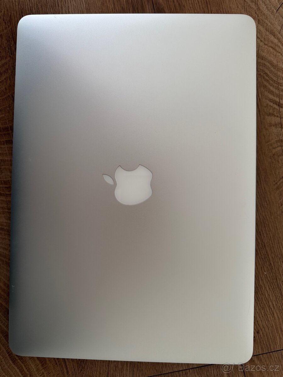 MacBook Air - 3