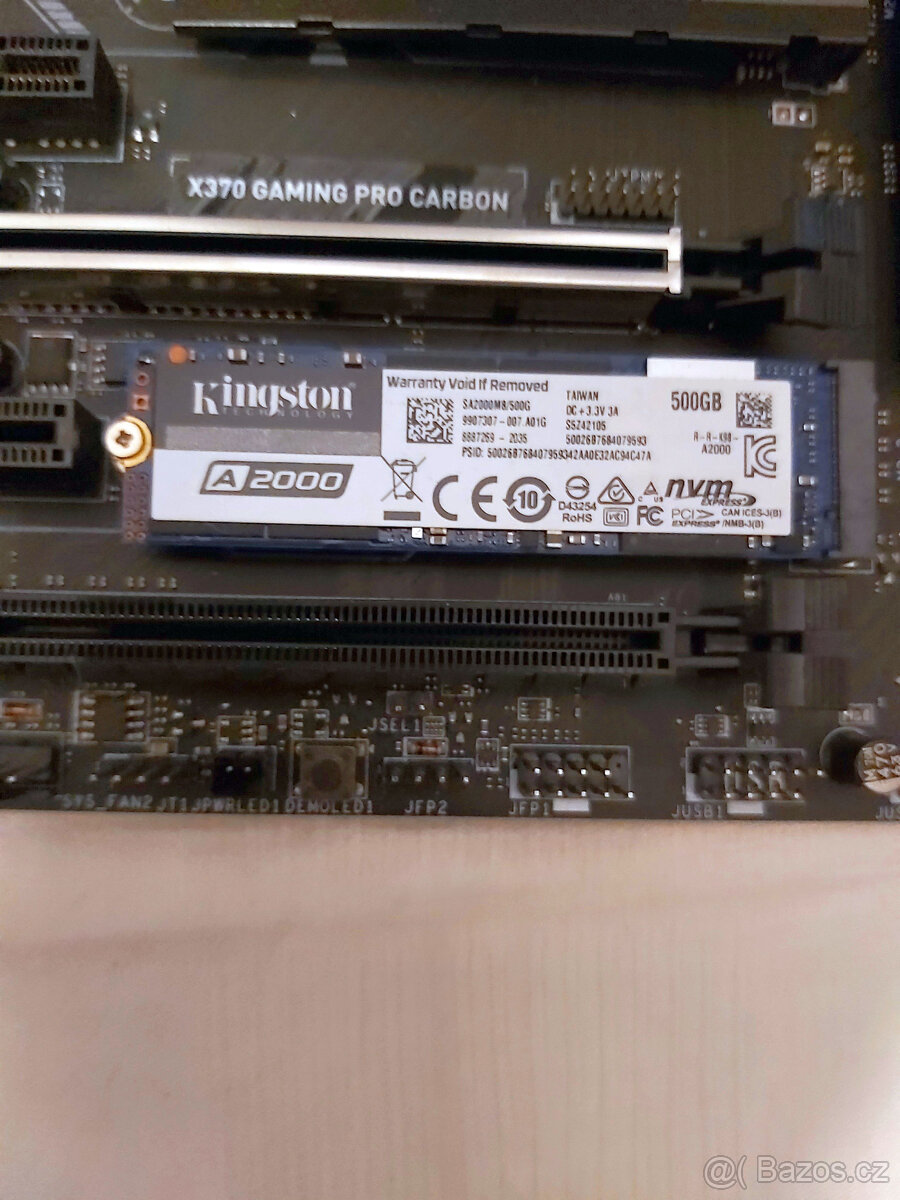 SSD disk KINGSTONE,512Gb,M.2 NVMe RYCHLÝ - 3