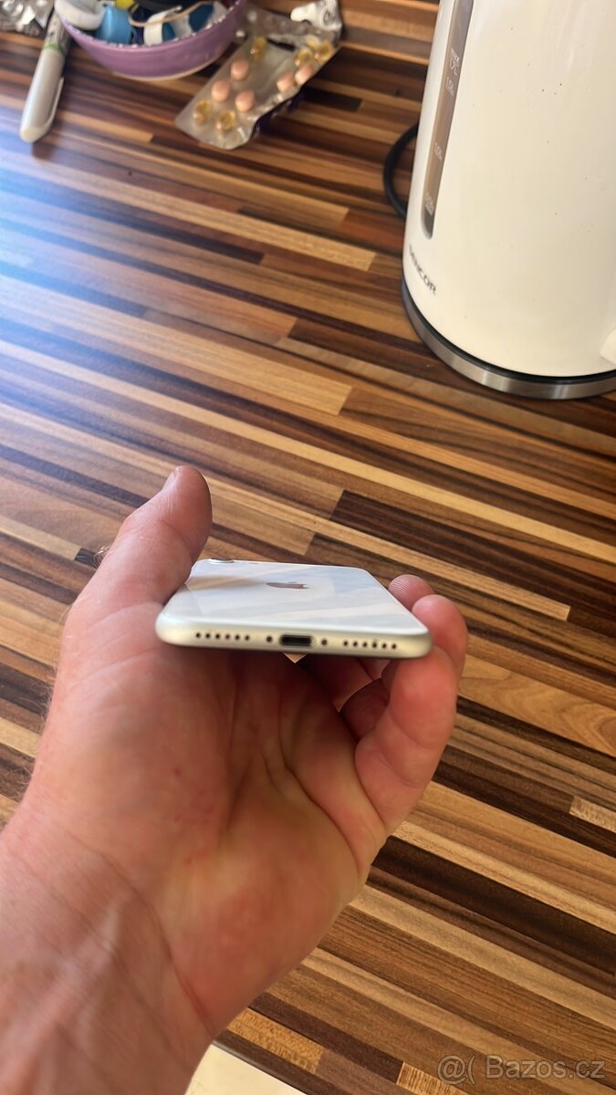 Iphone SE2020 - 3