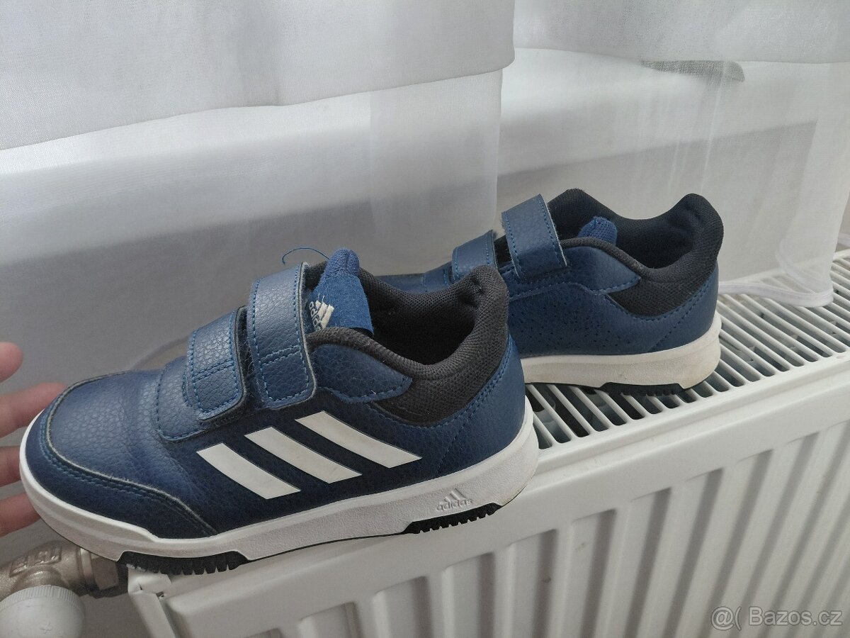 Botasky Adidas - 3